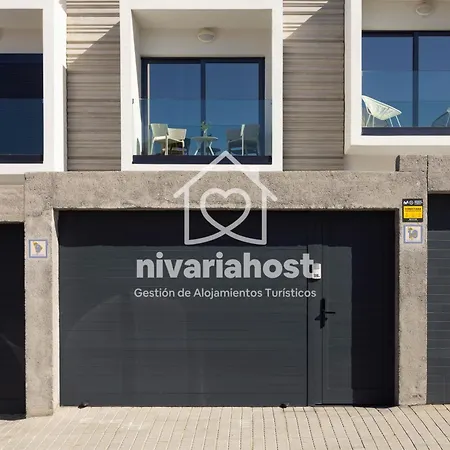 The Oasis El Medano, By Nivariahost Tatil Evi