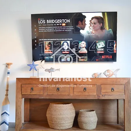 The Oasis El Medano, By Nivariahost *