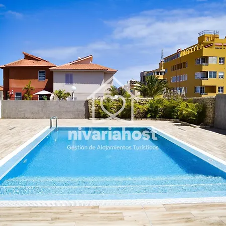 The Oasis El Medano, By Nivariahost *